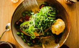 green beans and vegetable salad on brown bowl