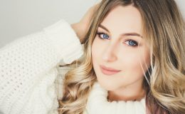 woman wearing white sweater closeup photography